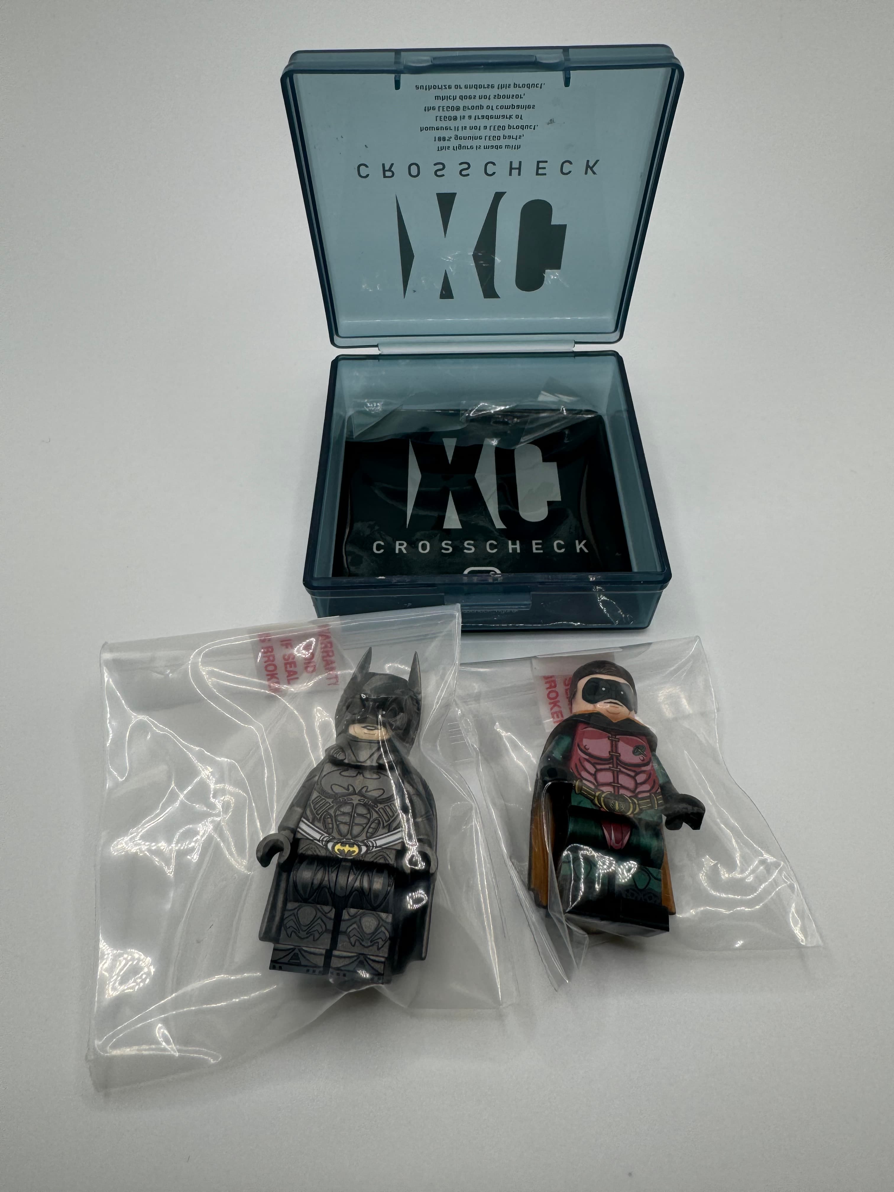 Forever Partner Batman and Robin (CrossCheck Figure) photo 2