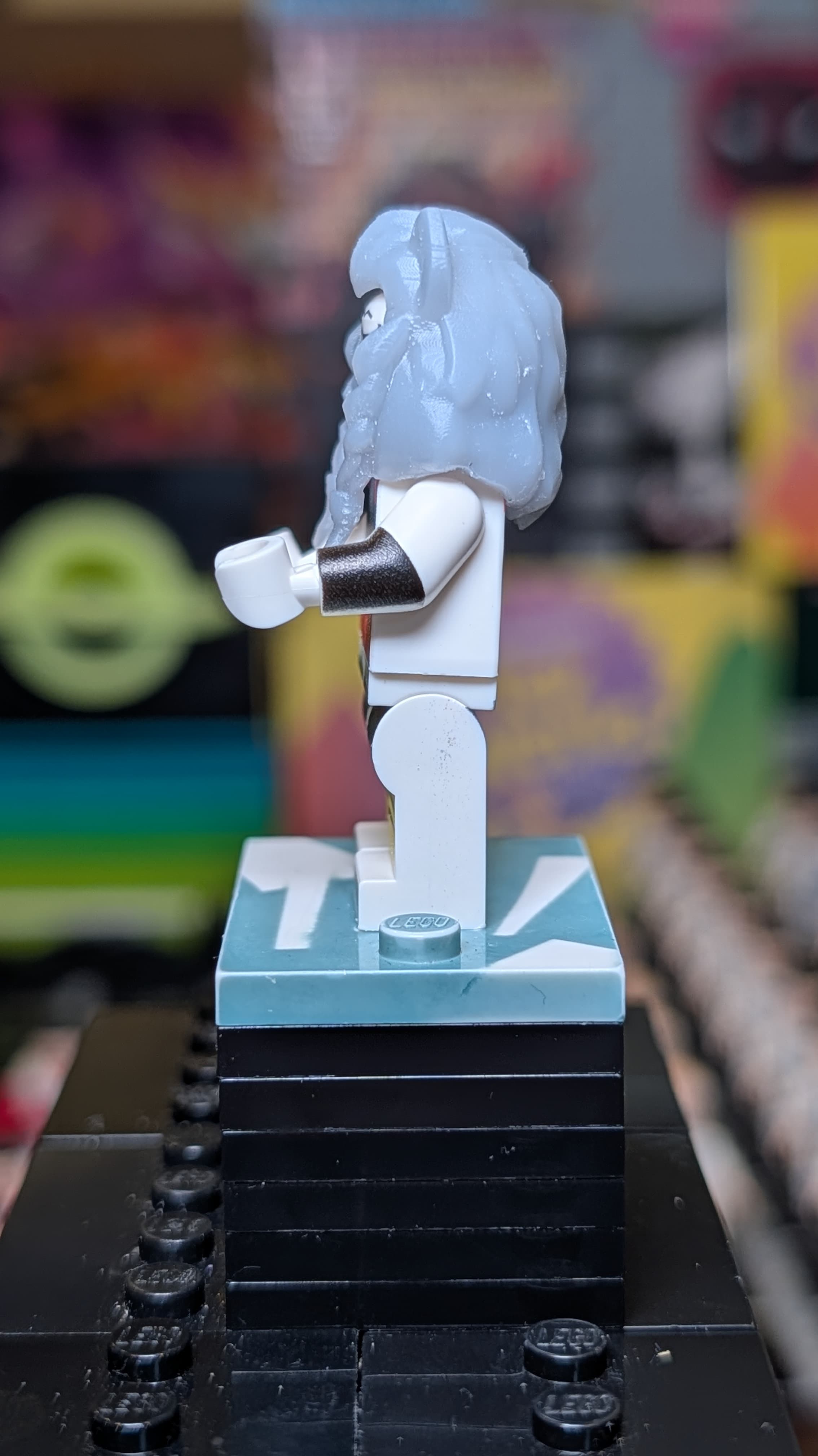 Invincible - Battle Beast V2 (gray mane) photo 2